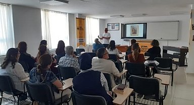 Akademi öğretmenlerine, Koçman anlatıldı