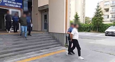 Akaryakıt istasyonundaki görevliyi döverek hastanelik eden 3 şüpheli tutuklandı