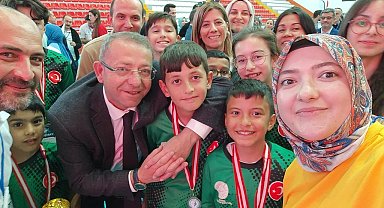 Akıl ve Zeka Oyunları'nda Türkiye birinciliği Sakarya'nın