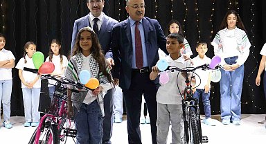 Akşehir'de Roman çocuklara yönelik açılan Kur'an kursu sona erdi