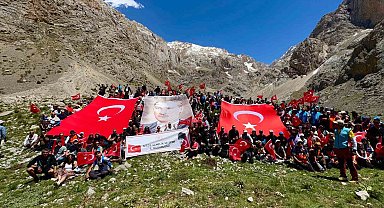 Aladağlar'da 19 Mayıs Yürüyüşü gerçekleştirildi