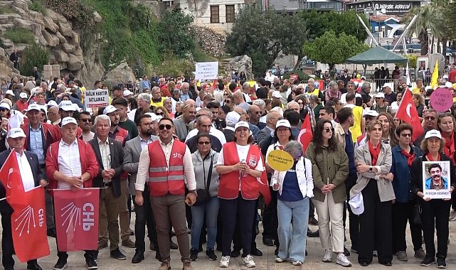 Alanya'da 1 Mayıs coşkuyla kutlandı