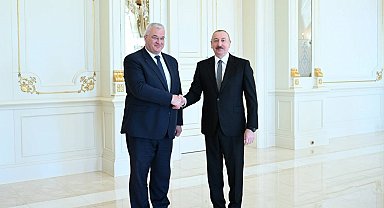 Aliyev, Ukrayna Dışişleri Bakanı Sybiha'yı kabul etti