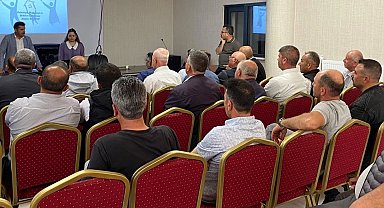 Altıntaş İlçe Milli Eğitimden muhtarlara eğitim