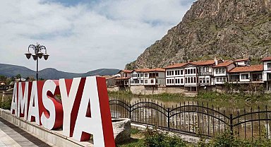 Amasya'da 4.4 ve 4.2 büyüklüğünde iki deprem