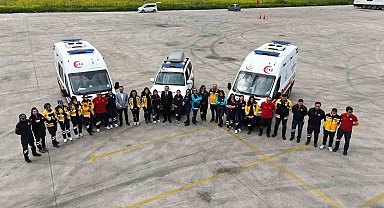 Ambulansların yeni kahramanları: 16 kadın sürücü