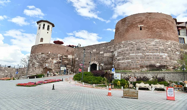 Ankara Kalesi çelik gibi oldu