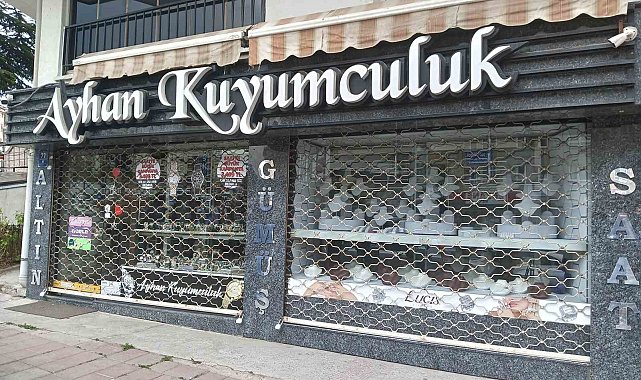 Ankara'da müşterilerini 100 milyon lira dolandıran kuyumcunun kaçtığı iddiası