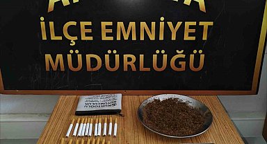 Antakya'da konteyner kentte durdurulan şahsın üzerinden uyuşturucu çıktı
