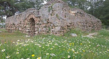 Antalya'da 300 yıllık 4 kubbeli sarnıç restore ediliyor