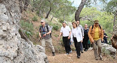 Antalya'nın tarihi yürüyüş rotaları yenileniyor