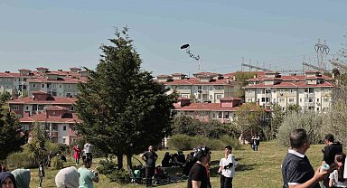 Arnavutköy'de "Uçurtma Şenliği" renkli görüntüler oluşturdu