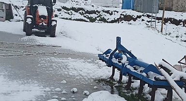 Aşkale'de kar sürprizi