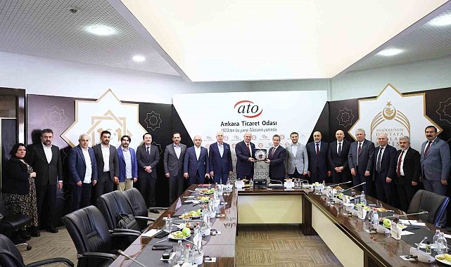 ATO Başkanı Baran: "Başkentimiz ile dünya başkentlerini AJet'in direkt uçuşları ile birbirine bağlayalım"