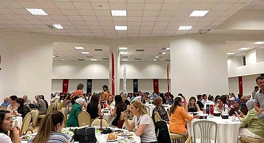 Aydınlılar Anneler Günü'nü Büyükşehir Belediyesi ile birlikte kutladı