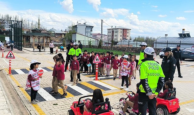 Aydıntepe'de Trafik Haftası nedeniyle etkinlik düzenlendi