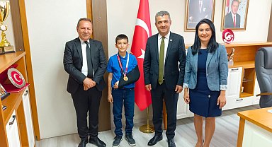 Azmiyle engeli aştı, Türkiye şampiyonu oldu