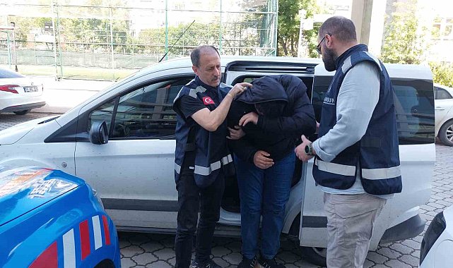 Baba kollarını tutup 16 yaşındaki oğluna öldürtmüş