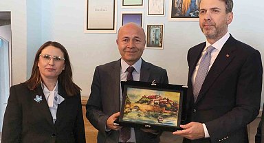 Bakan Bayraktar, Başkan Çakır'ı ziyaret etti