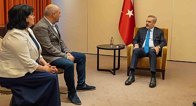 Bakan Fidan, Gagauz Türkleri temsilcileri ile bir araya geldi