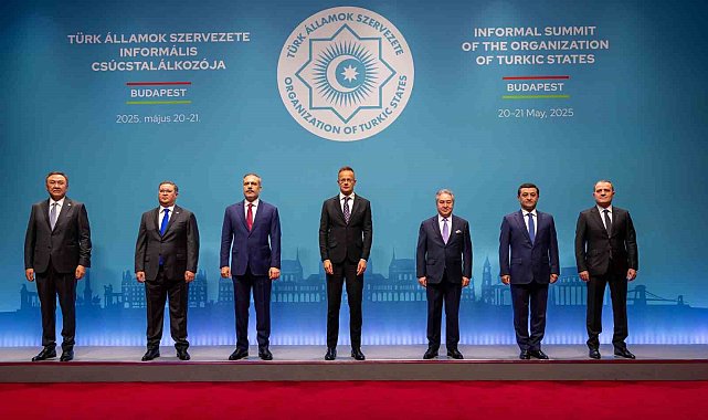 Bakan Fidan: "Filistin'de sivil halka karşı açlığın silah olarak kullanılması ve Filistinlilerin tehcirle tehdit edilmesi kabul edilemez"
