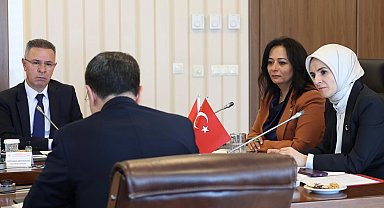 Bakan Göktaş'tan yoğun "aile diplomasisi"