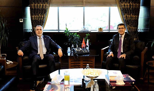 Bakan Işıkhan, Cumhurbaşkanlığı Strateji ve Bütçe Başkanı Şenel ile bir araya geldi
