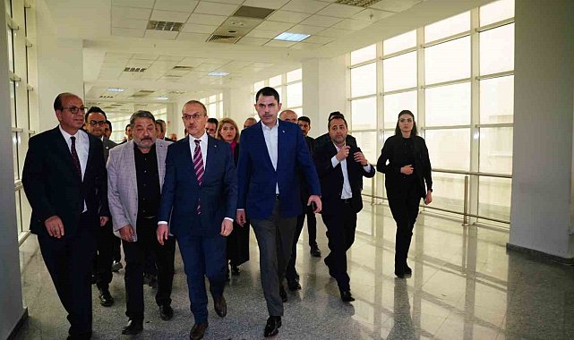 Bakan Kurum, AK Parti Malatya İl Başkanı'nın sağlık durumu hakkında bilgi aldı