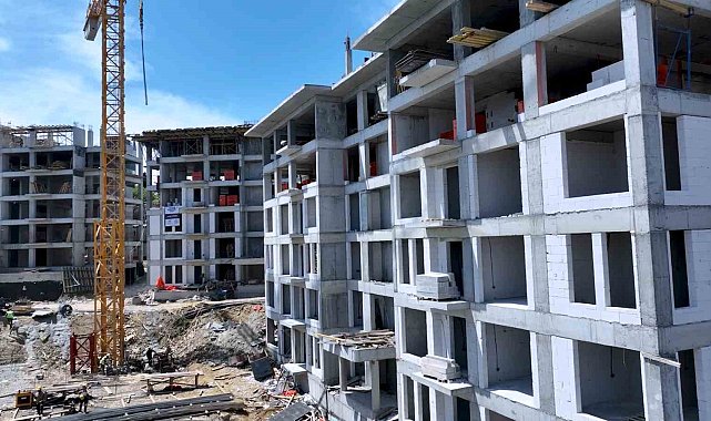 Bakan Kurum: "Güneş Sitesi, sağlam güvenli evlere dönüşüyor"