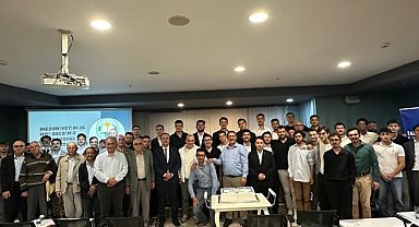 Balıkesir Mehmet Darende İhlas Öğrenci Yurdu mezunlarını verdi