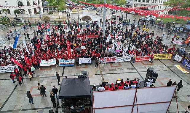 Bandırma'da 1 Mayıs kutlandı