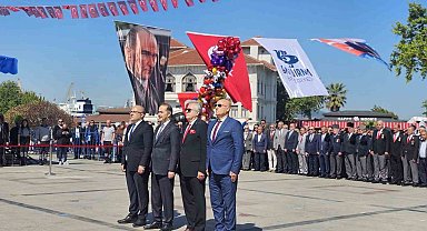 Bandırma'da 19 Mayıs törenle kutlandı