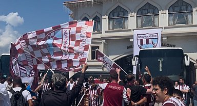 Bandırmaspor aşkı yollara taştı