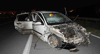 Bariyerlere çarpan araçtan fırladı: Kimliği belirsiz kişi olay yerinde can verdi