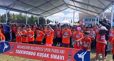 Başakşehir'de çocuk maratonunu renkli görüntülere sahne oldu