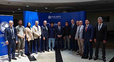 Başkan Alemdar'dan gençlerle saha mesaisi