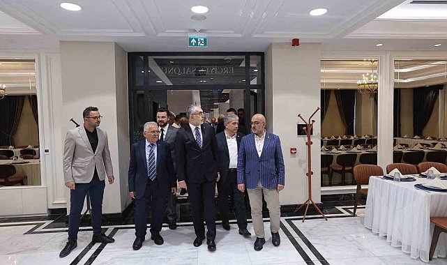 Başkan Büyükkılıç, Bakan Işıkhan'a Mutfak Sanatları Merkezi'ni tanıttı