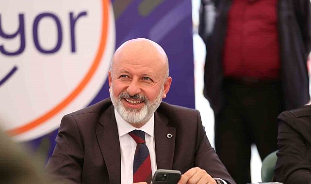 Başkan Çolakbayrakdar, "Gece gündüz demeden Kocasinan'ın her mahallesindeyiz"