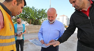 Başkan Çolakbayrakdar: "Huzurlu bir bayram için kadim mahallemizdeki çalışmaları en kısa sürede bitireceğiz"