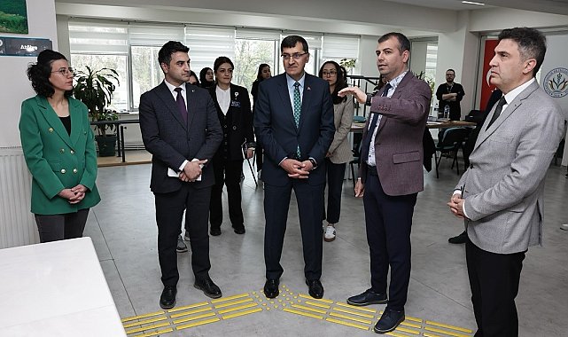 Başkan Eyüp Kahveci'den KSBÜ Engelsiz Yaşam Merkezi'ne destek ziyareti
