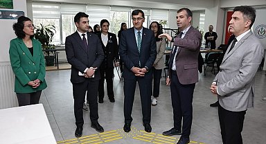 Başkan Eyüp Kahveci'den KSBÜ Engelsiz Yaşam Merkezi'ne destek ziyareti