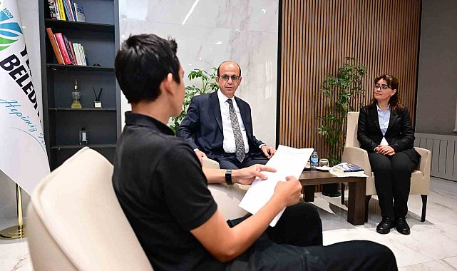 Başkan Geçit: "Hayatımın merkezinde çalışmak var"
