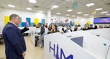 Başkan Tugay'dan HİM personeline ziyaret