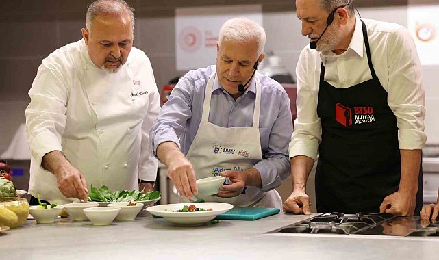 Başkan ve eşi, obezite ile mücadele için mutfağa girdi