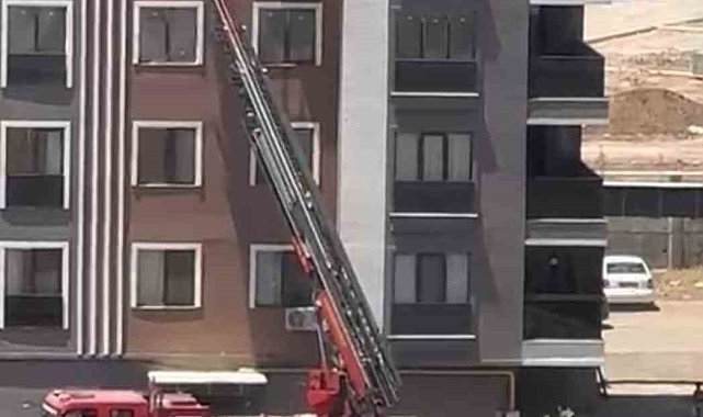 Batman'da dairede çıkan yangın söndürüldü