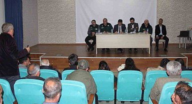 Bayburt'ta çiftçilerin talepleri toplantıda dinlendi