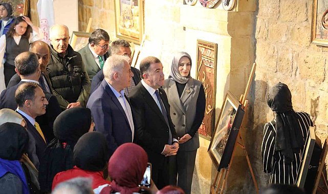 Bayburt'ta Gençlik Haftası etkinlikleri sergi açılışıyla başladı