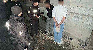 Bekçilerin dikkati sayesinde hırsızlık yapan şahıslar yakalandı