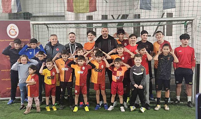 Berlin'de Galatasaray Futbol Okulu coşkusu