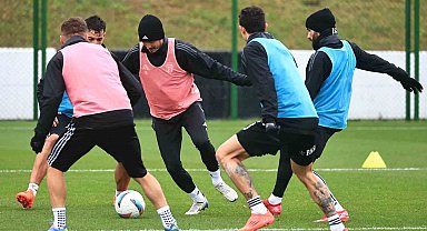 Beşiktaş, kondisyon ve taktik çalıştı